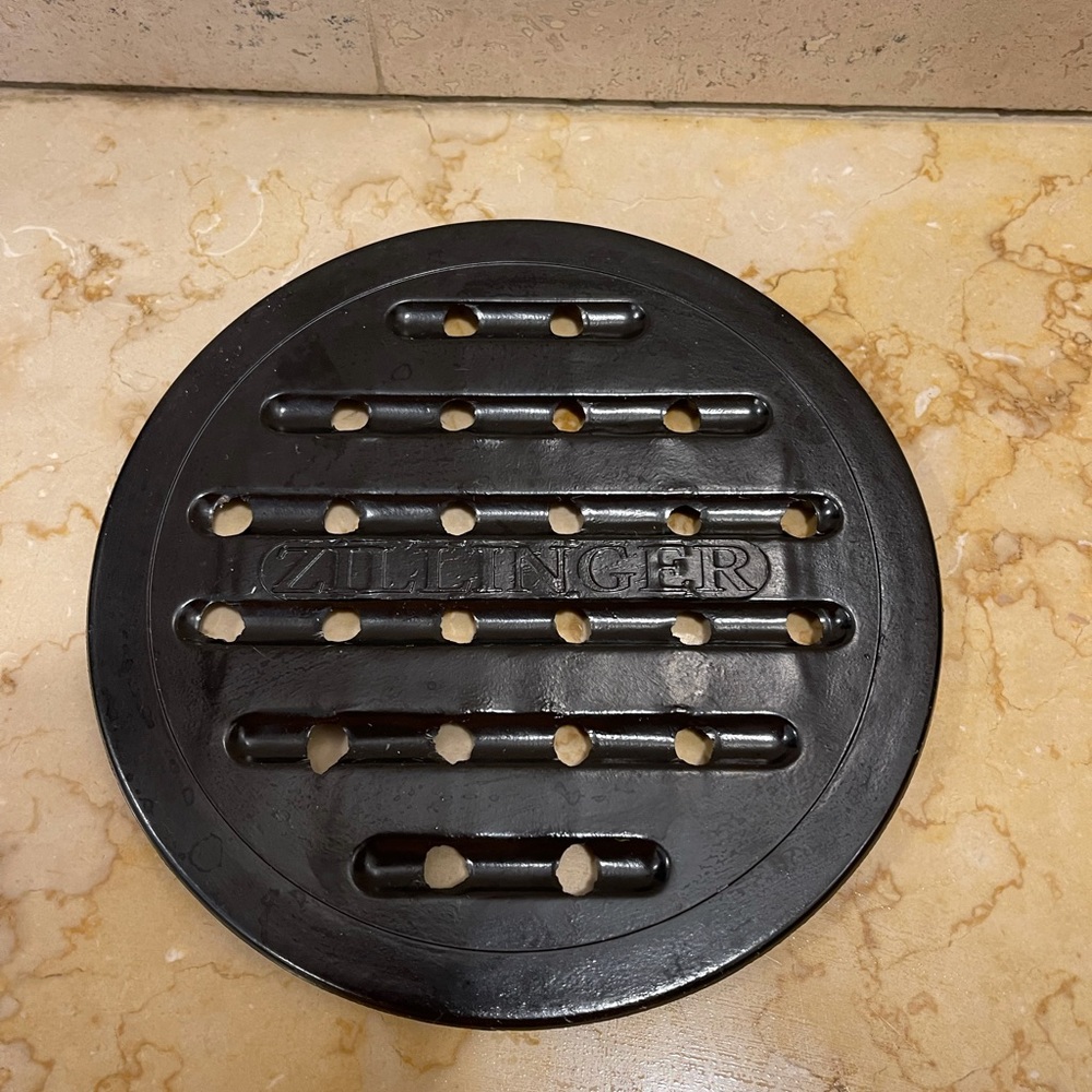 Zillinger Trivet for hot pots teapots and pans new